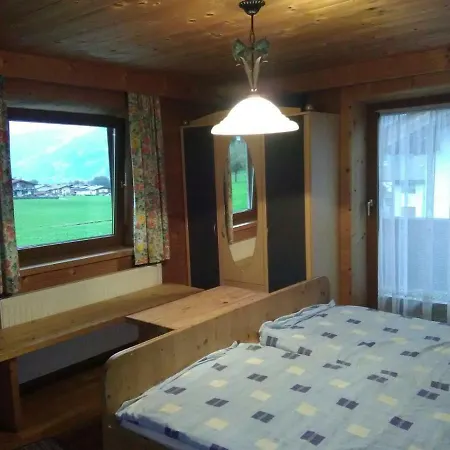 Schmidhofer Apartment Fuegen