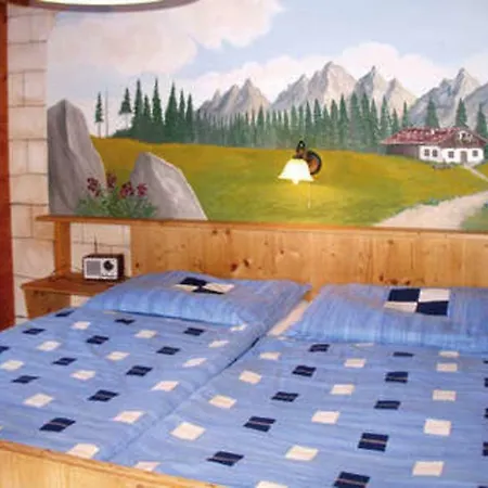 Apartment Schmidhofer Fuegen